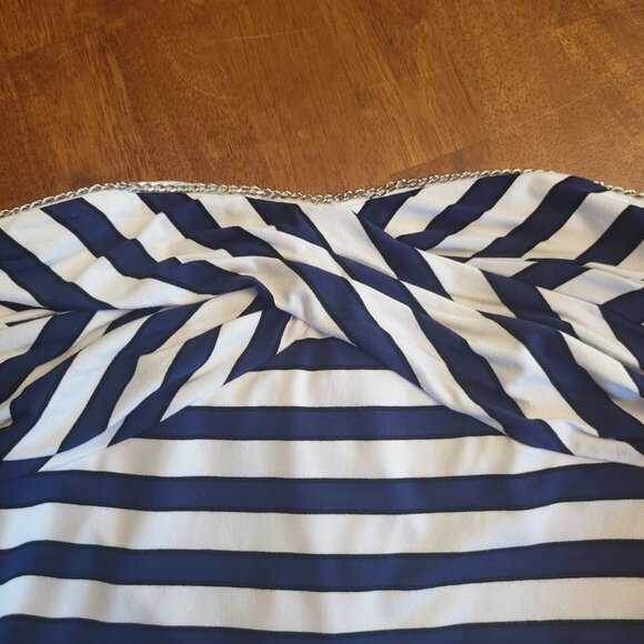 White House Black Market ~ Sz S ~ Chain Lined ~ Tube Top ~ NWT - Picture 2 of 9